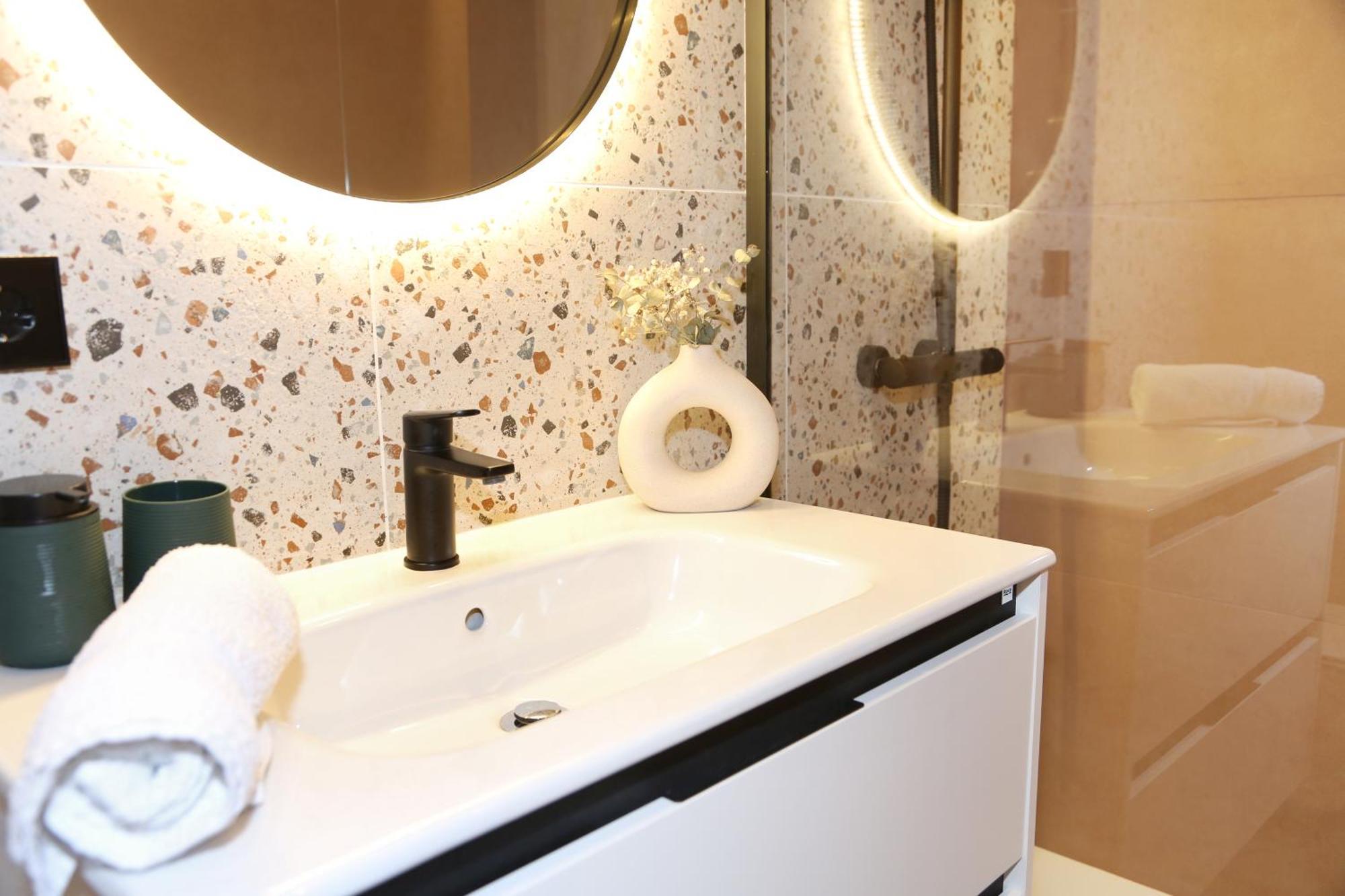 Apartamento Boutique Centro Historico Casco Viejo Bilbao Esterno foto